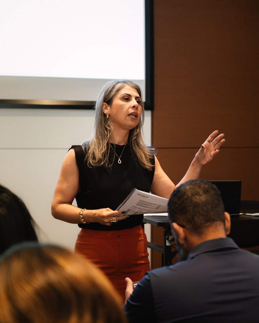 Sibely Lozovei, fundadora da Inteiramente Rico